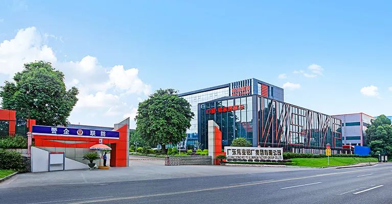 喜讯！德贝尔再获龙头铝企伟业集团认可，追加订购240套铝材立式喷粉枪！