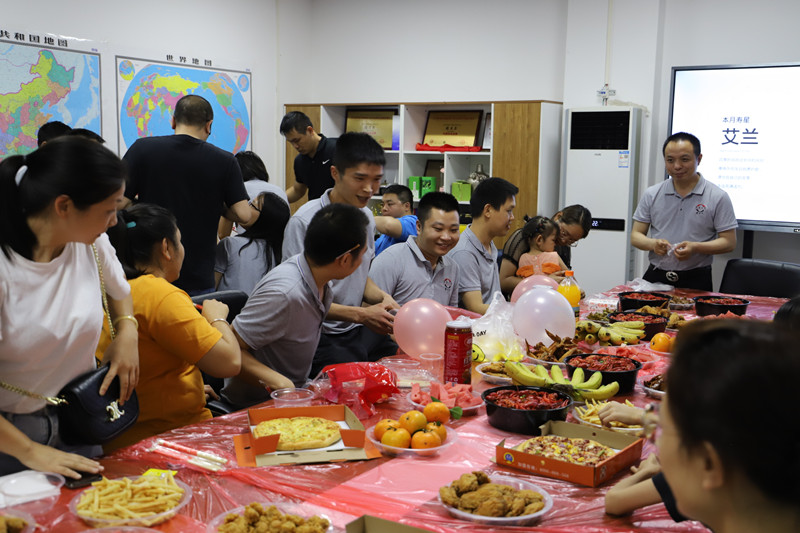 久久国产乱子伦精品一区二区