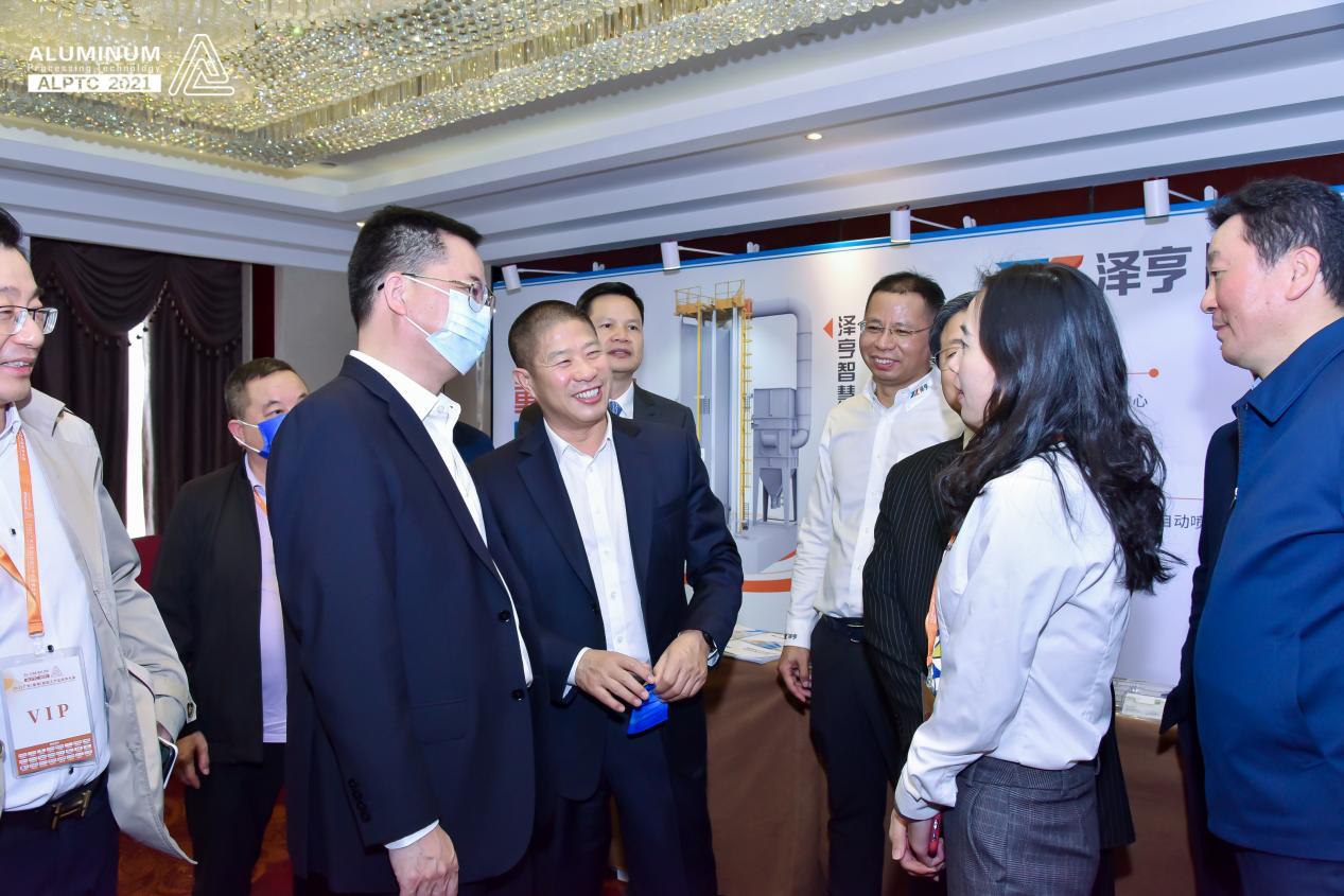 久久国产乱子伦精品一区二区